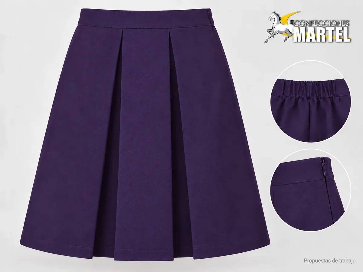 Propuesta Martel Falda Tablón Central: Falda violeta oscuro con un tablón ancho central hacia fuera, detalle de cintura posterior elástica y cierre lateral.